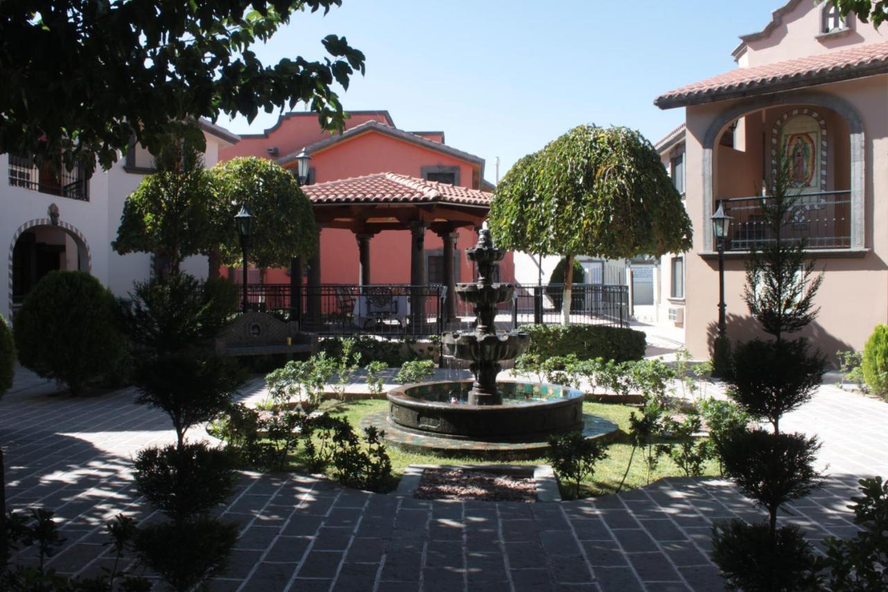 Hotel Suites El Paseo Juárez Exteriör bild